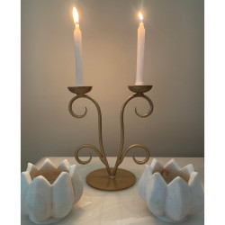 Gorgeous Floral Spiral Design Candle Stand / Candle Holder For Home Decor