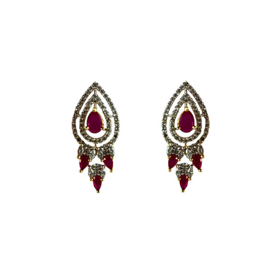Jennifer Miller Jewelry Faux Diamond Stud Earrings - 2 Carats - Yellow Gold  - 9 requests | Flip App