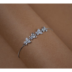 925 Sterling Silver (Rhodium Plated) Sleek Butterfly Bracelet With AD / Zircon For Women